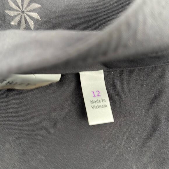 Athleta Everyday Skater Lightweight Skort Short  Side Zip Black Size 12 - Picture 10 of 12